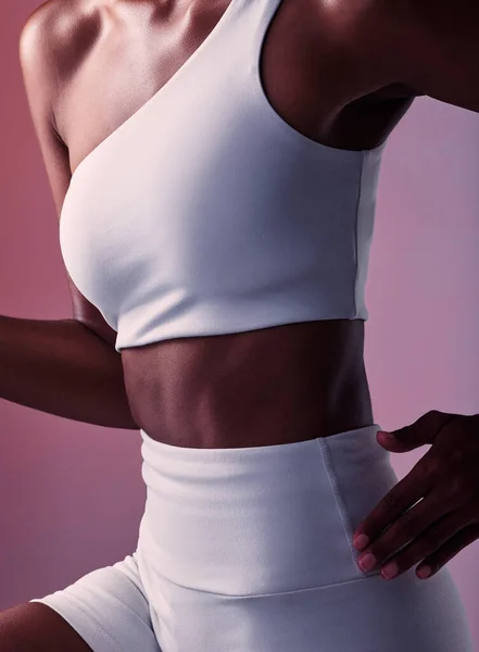 Γυναίκα Δρομέας Αθλητής Και Κοιλιά Closeup Για Αθλητικά Ρούχα Διαφήμιση — Φωτογραφία Αρχείου