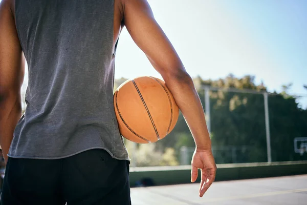 Basketbol Motivasyon Sahada Top Tutan Adam Oyun Oynamaya Maça Antrenmana — Stok fotoğraf