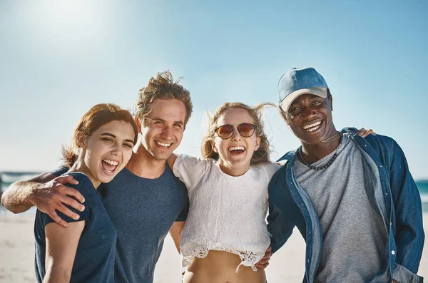 Living Sunny Side Life Portrait Group Happy Young Friends Posing — Stock Photo, Image