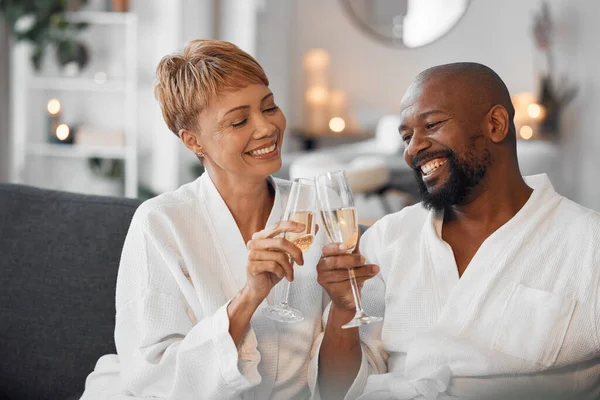 Couple Noir Champagne Hôtel Pour Célébrer Mariage Amour Bonheur Avec — Photo