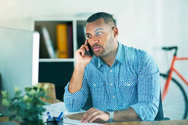 Looking Email Right Now Handsome Young Businessman Making Phonecall While — Stock Photo, Image