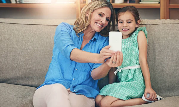 Ogni Selfie Racconta Una Storia Una Madre Una Figlia Felici — Foto Stock