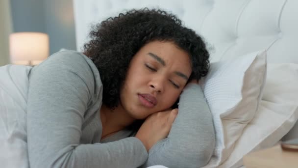 Femeie Stres Sau Frustrat Bărbatul Aventura Dormitor Infidelitate Sau Întâlnire — Videoclip de stoc