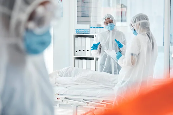 Covid Dood Dokters Die Een Rapport Schrijven Een Ziekenhuis Voor — Stockfoto