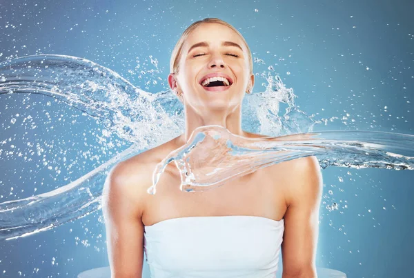 Hydration Happy Woman Water Splash Body Cleaning Skincare Dermatology Blue — Stock Photo, Image