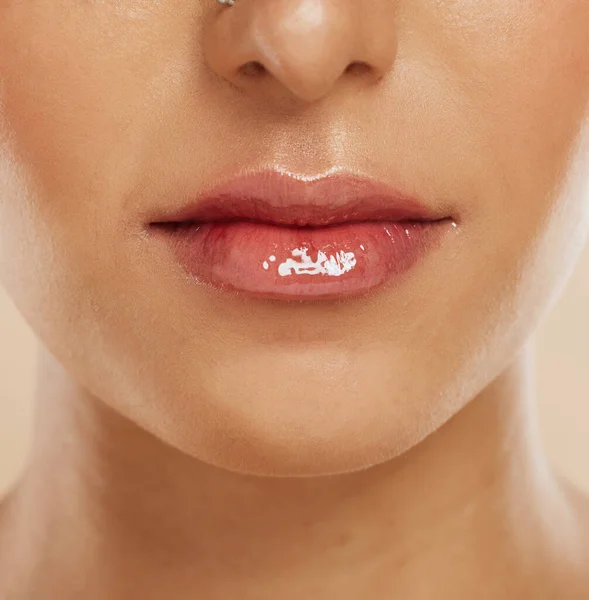 Labios Cuidado Piel Mujer Con Lápiz Labial Para Cosméticos Brillo — Foto de Stock