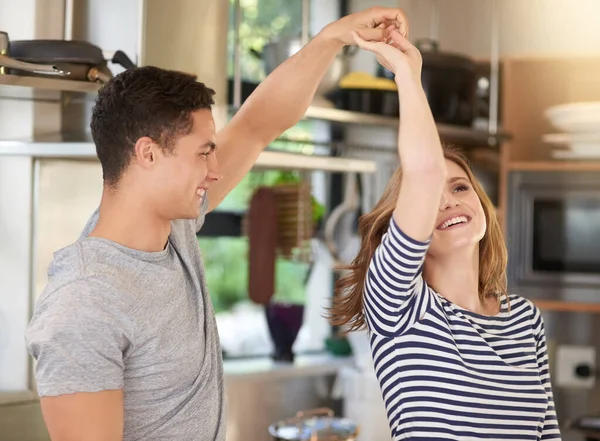 Kitchen Dancing Happy Young Couple Dancing Kitchen Home — Stock Photo, Image