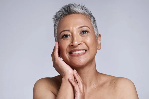 Belleza Retrato Facial Mujer Madura Cuidado Piel Dermatología Cosméticos Antienvejecimiento —  Fotos de Stock