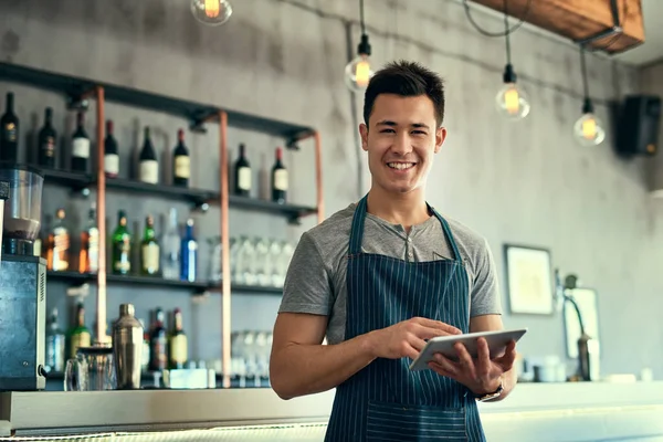 Now Can Manage Business Online Cropped Portrait Young Man Working — Stock Photo, Image