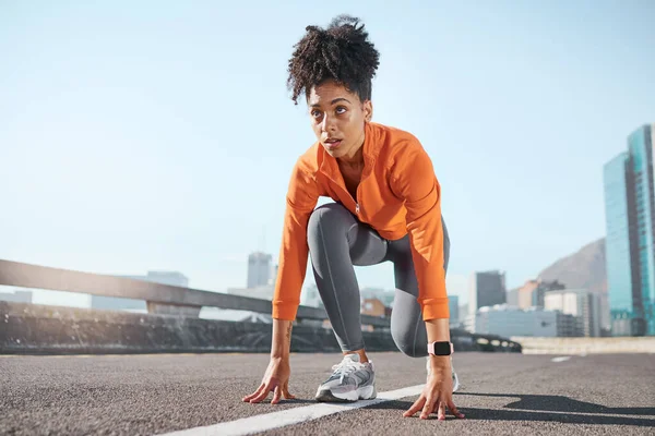 Бігун Чорна Жінка Вулиця Перегонів Почати Або Спринтер Фізичних Вправах — стокове фото
