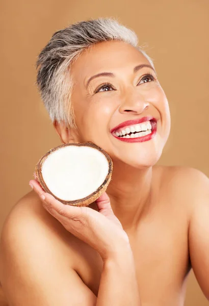 Kokosnoot Huidverzorging Gezichts Dieetwelzijn Houdt Haar Gelukkig Gezond Voor Huidverzorging — Stockfoto