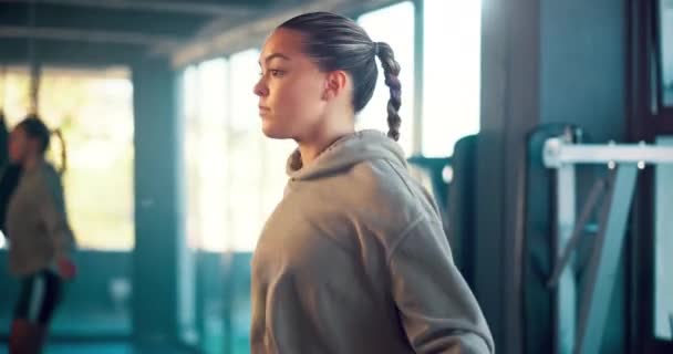 Fitness Femme Saut Corde Pour Exercice Entraînement Entraînement Intense Salle — Video