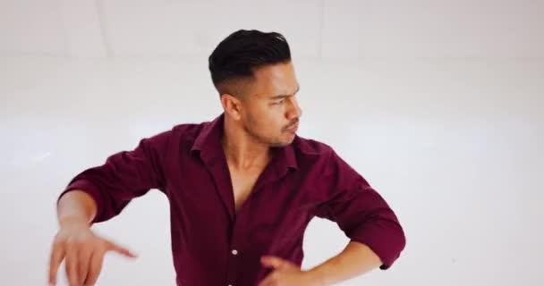 Müzik Dans Erkek Eğitimi Bir Dans Stüdyosunda Enerji Yaratıcı Salsa — Stok video
