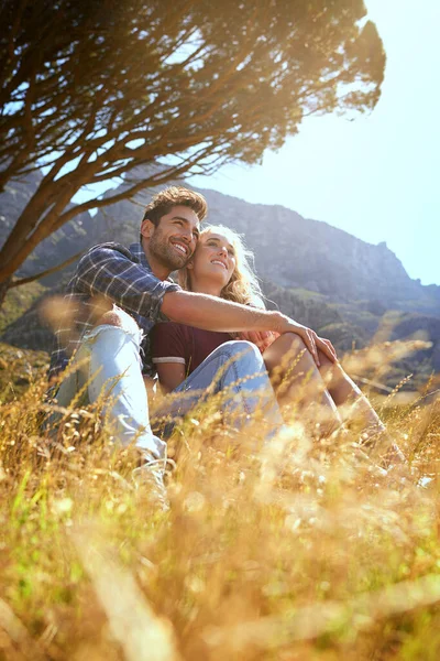 Enjoying Some Freedom Affectionate Young Couple Enjoying Day Outdoors — Stock Photo, Image