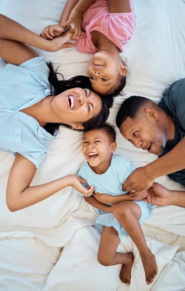 Happy Fun Family Bedroom Bed Mother Father Kids Laughing Morning — Stock Photo, Image