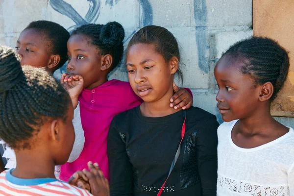 Felzárkózom Közösségi Összejövetel Alatt Gyerekek Egy Közösségi Rendezvényen — Stock Fotó