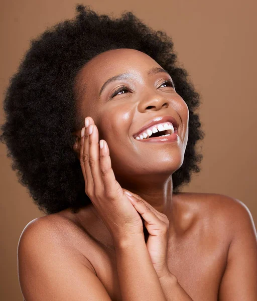 Cuidados Com Pele Beleza Auto Cuidado Rosto Mulher Negra Feliz — Fotografia de Stock