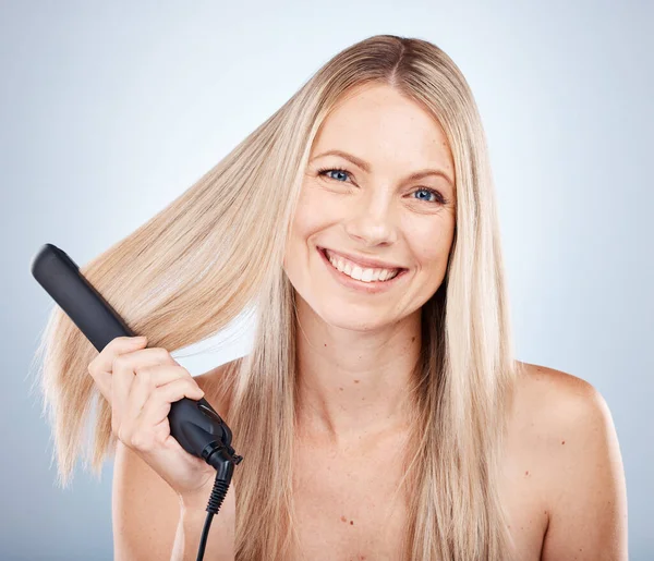 Vlasy Žena Portrét Pro Rovnátka Účes Pro Kosmetiku Péči Vlasy — Stock fotografie