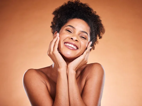 Schoonheid Zelfverzorging Gezicht Portret Van Zwarte Vrouw Tevreden Met Zelf — Stockfoto