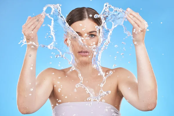 Water Splash Woman Face Cleaning Studio Skincare Wellness Cosmetics Makeup — Stock Photo, Image