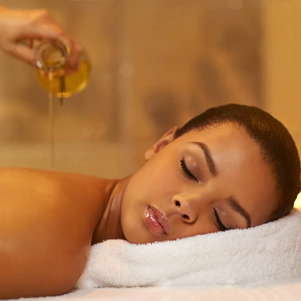 Spa Serenity Young Woman Getting Massage Spa — Stock Photo, Image