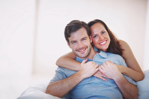 She Loves Making Him Happy Portrait Loving Young Couple Being — Stock Photo, Image