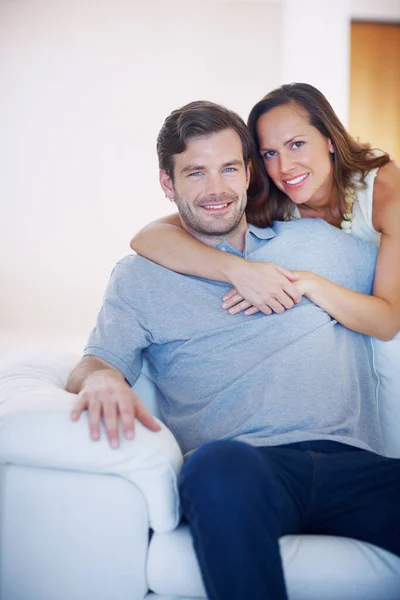 She Totally Devoted Her Husband Loving Young Wife Hugging Her — Stock Photo, Image