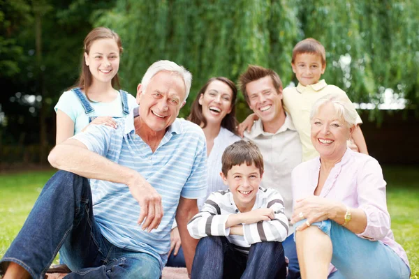 Relaxing Day Out Together Three Generations Family Enjoying Day Out — Stock Photo, Image
