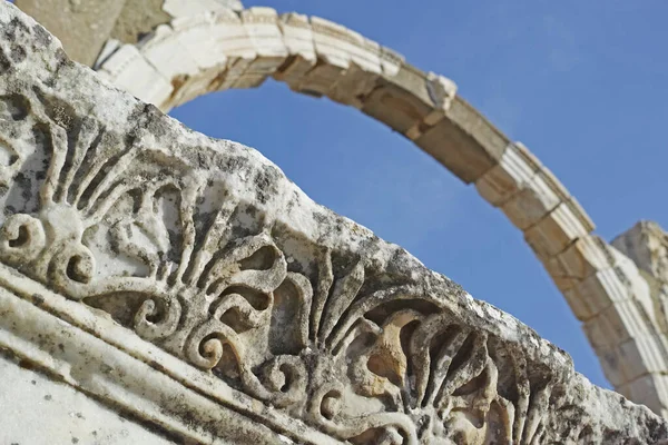 stock image Ancient ruins in modern times. ancient Roman ruins in Turkey