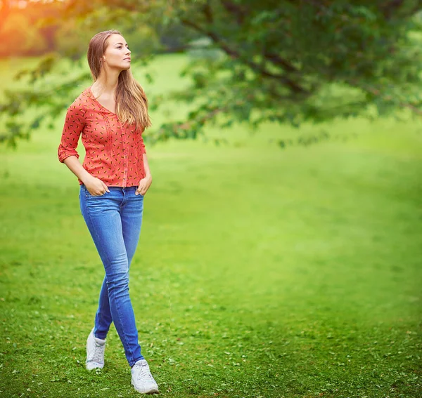 Savoring Time Spent Young Woman Taking Walk Park — Stock Photo, Image