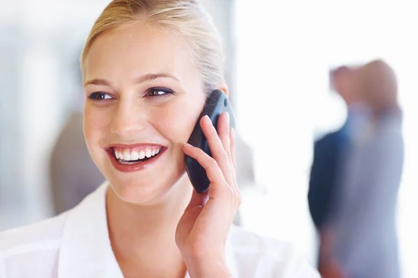 Szczęśliwa Bizneswoman Telefon Zbliżenie Szczęśliwy Biznes Kobieta Telefon Kierownictwem Tle — Zdjęcie stockowe