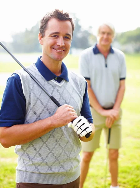 Schöner Golfer Lächelnd Porträt Eines Gutaussehenden Mannes Mit Golfschläger Und — Stockfoto