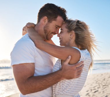 Plaj, çift kucaklaşması ve alnındaki aşk, dışarıdaki doğa buluşmalarındaki insanları barışa ve özgürlüğe bağlıyor. Evlilik ortaklığı, balayı ve romantik erkek ve kadın Sydney Avustralya tatilinde..