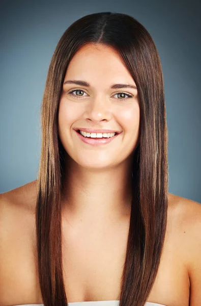 Woman Straight Hair Skincare Portrait Beauty Luxury Salon Wellness Cosmetics — Stock Photo, Image