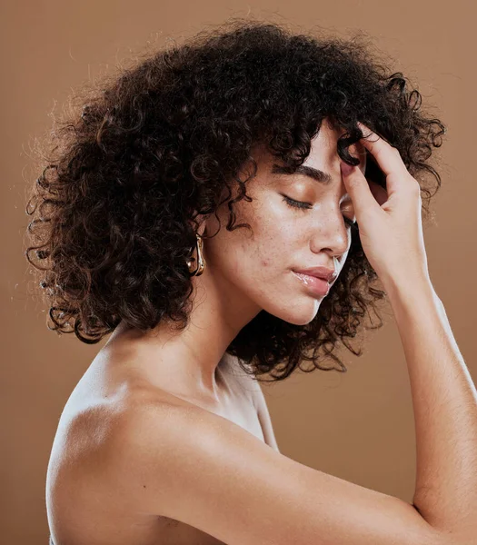 Huidverzorging Zelfverzorging Vrouw Met Schoonheid Van Haarverzorging Make Cosmetica Tegen — Stockfoto