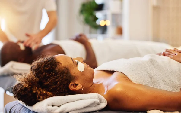Wellness Gezichts Massage Voor Paren Spa Voor Ontspanning Stress Welzijn — Stockfoto