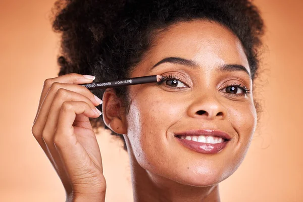 Schoonheid Huidverzorging Make Met Zwarte Vrouw Met Eyeliner Oog Voor — Stockfoto