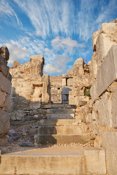 Ancient Ruins Modern Times Ancient Roman Ruins Turkey — стокове фото