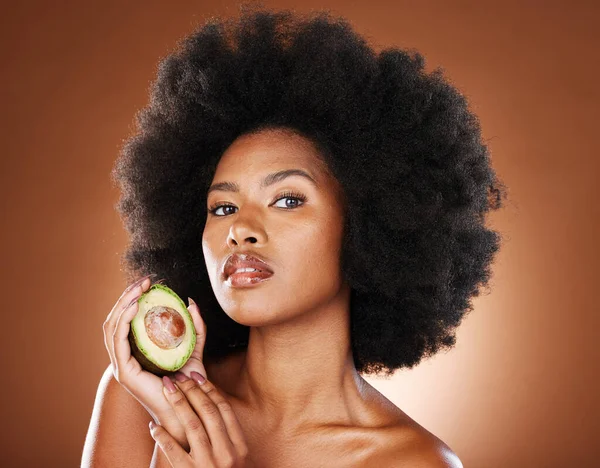 Avocado Zwarte Vrouw Huidverzorging Schoonheid Voor Cosmetica Moisturizer Voeding Bruine — Stockfoto
