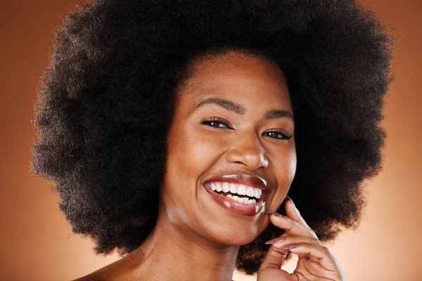 Zwarte Vrouw Schoonheid Make Gezicht Met Haarverzorging Portret Natuurlijk Haar — Stockfoto