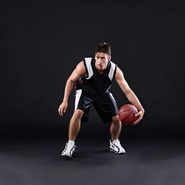 Pro Dribbling Tembakan Panjang Dari Pemain Basket Laki Laki Yang — Stok Foto
