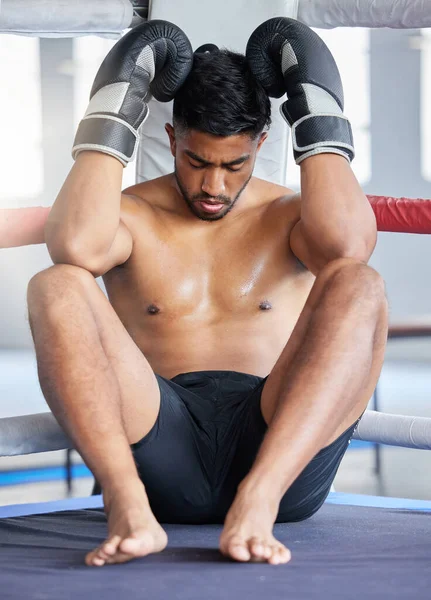 Hombre Cansado Boxeador Fitness Los Partidos Deportivos Para Terminar Ring — Foto de Stock