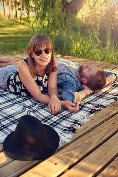 Carefree Summer Days Affectionate Young Couple Lying Blanket Outdoors — Stock Photo, Image