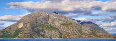 Güzel Norveç. Nordland 'da manzara fotoğrafı, Bodo, Norveç' e yakın.