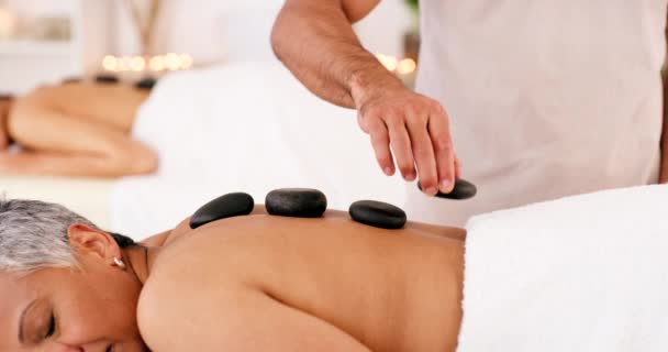 Senior Woman Spa Zen Massage Hot Stones Wellness Luxury Beauty — Stock video