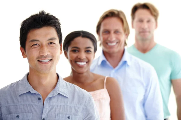 Diversidad Lugar Trabajo Pequeño Grupo Cuatro Adultos Sonrientes Con Diferentes — Foto de Stock