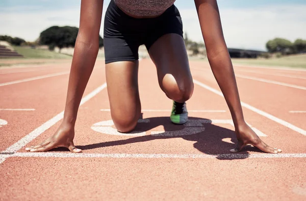 Eğitim Dayanıklılık Spor Için Stadyumda Zenci Bir Kadınla Koşmaya Başla — Stok fotoğraf