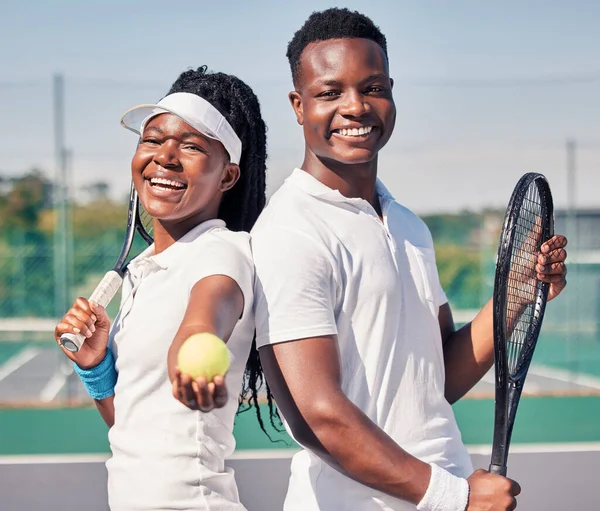Tennis Fitness Portrait Couple Avec Sourire Debout Sur Court Été — Photo
