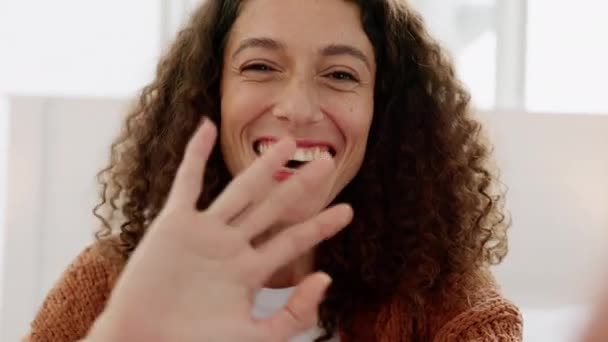 Chamada Vídeo Onda Sorriso Com Retrato Mulher Para Comunicação Olá — Vídeo de Stock