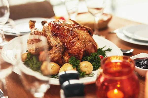 Pollo Pavo Carne Barbacoa Plato Comida Celebración Navidad Acción Gracias — Foto de Stock